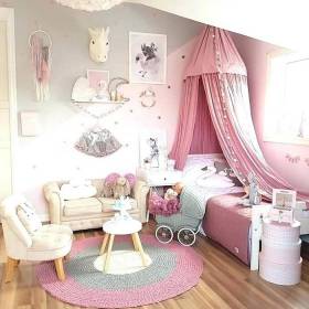 baby-room-cat